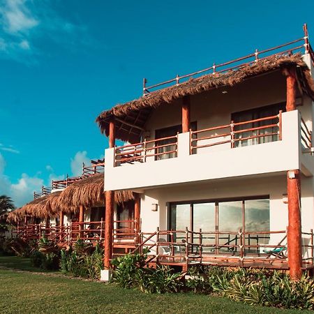 Villa With Ocean View, Pool, Restaurant And Rooftop Isla Mujeres Bagian luar foto
