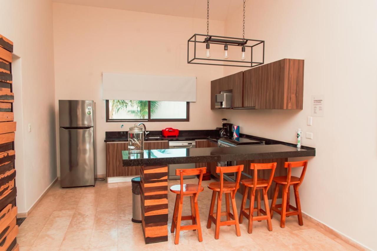 Villa With Ocean View, Pool, Restaurant And Rooftop Isla Mujeres Bagian luar foto