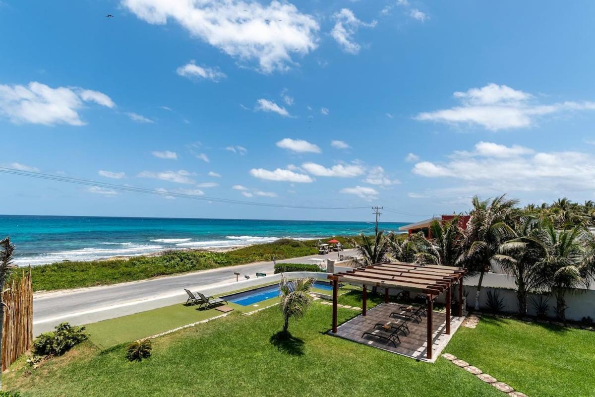Villa With Ocean View, Pool, Restaurant And Rooftop Isla Mujeres Bagian luar foto