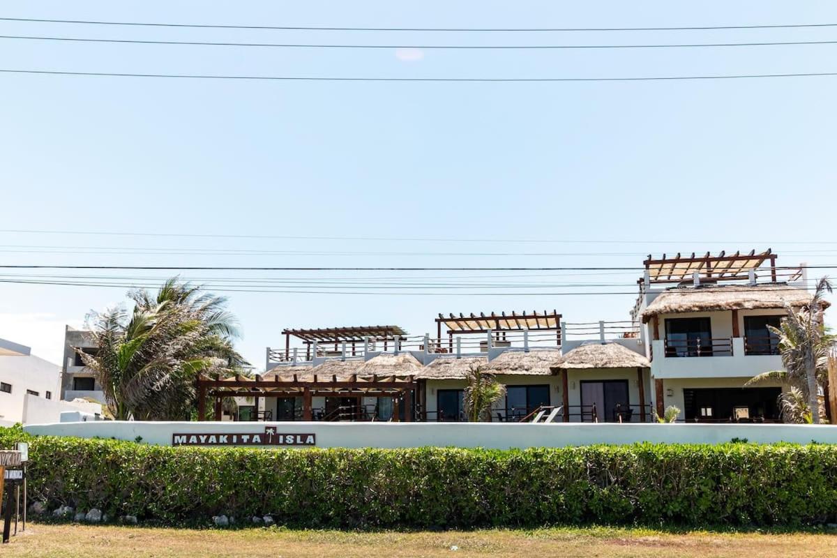 Villa With Ocean View, Pool, Restaurant And Rooftop Isla Mujeres Bagian luar foto