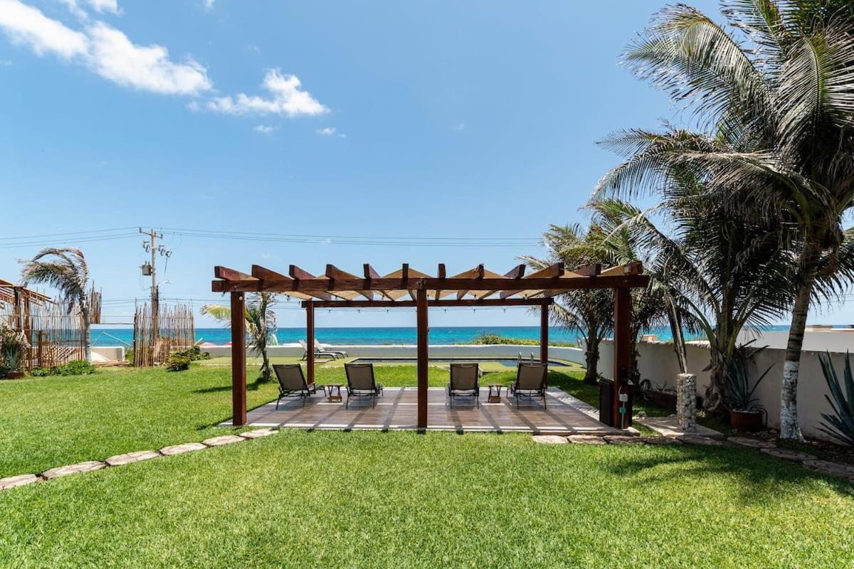 Villa With Ocean View, Pool, Restaurant And Rooftop Isla Mujeres Bagian luar foto